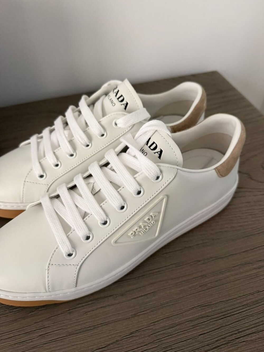PRADA Calzature Donna Women's White/Tan Sneakers - Size 9 (39) - NEW! - Picture 8 of 14